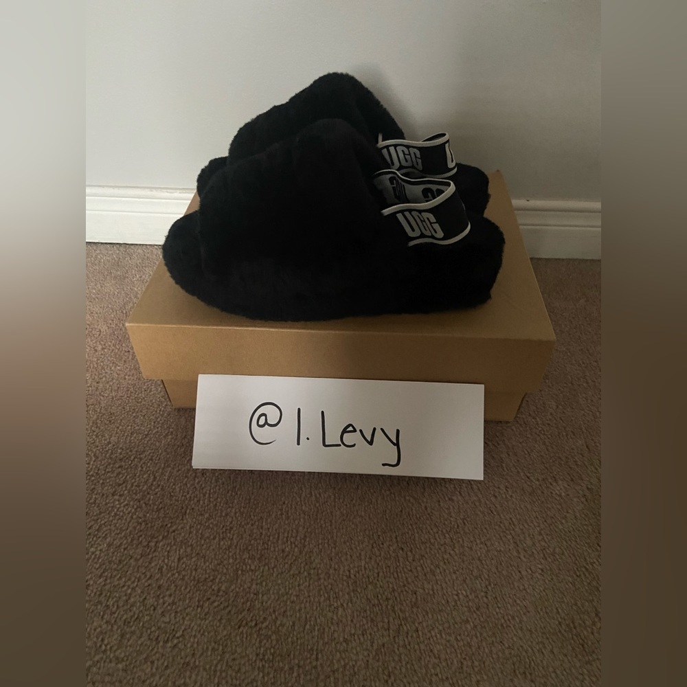 Womens UGG Fluff yeah Slippers